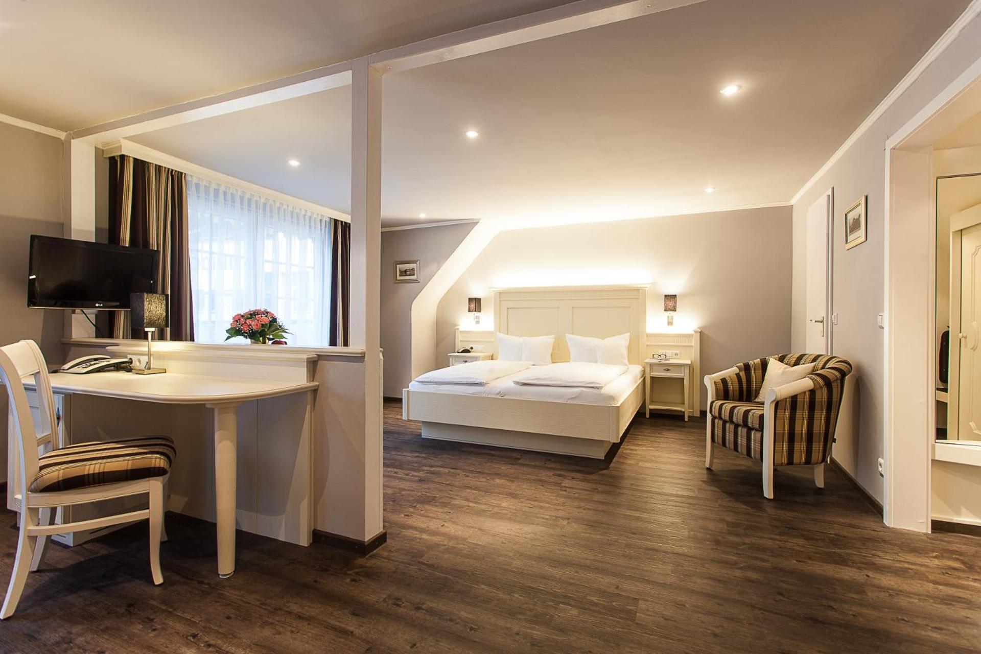 Romantik Hotel Zur Sonne Badenweiler Luaran gambar